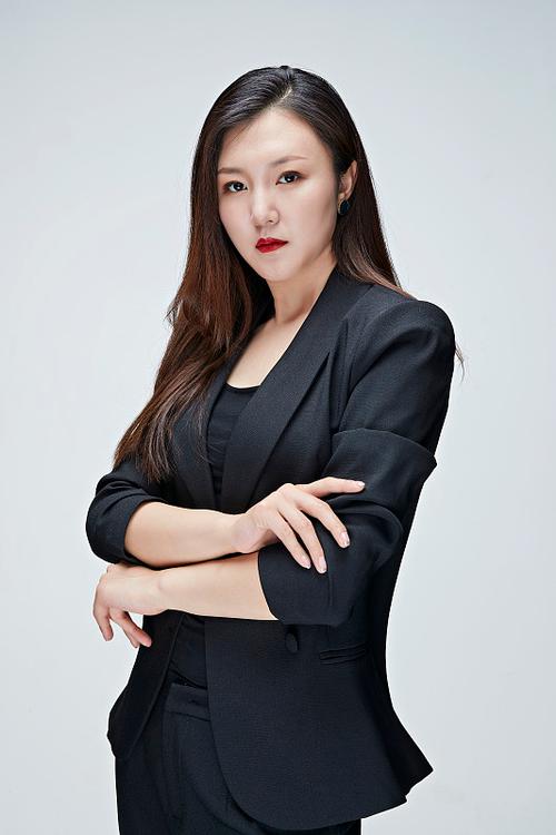 刘濒阳 灯光与摄影艺术负责人